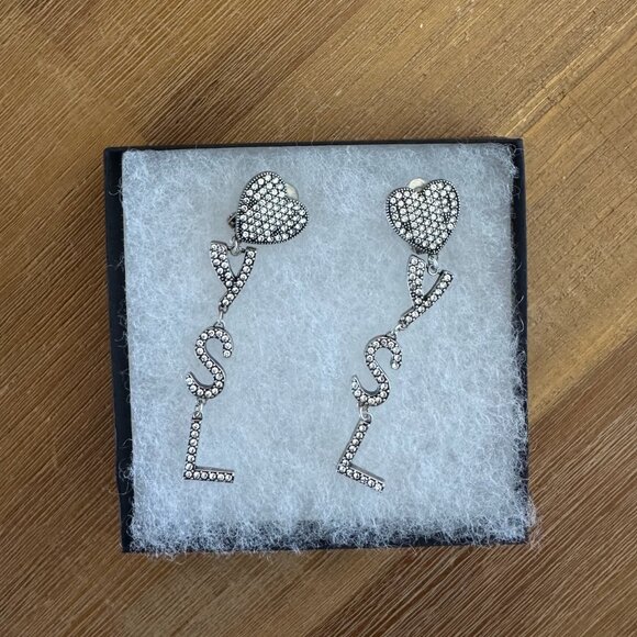 Saint Laurent Opyum - YSL Crystal Heart Clip-On Earrings - Picture 1 of 6
